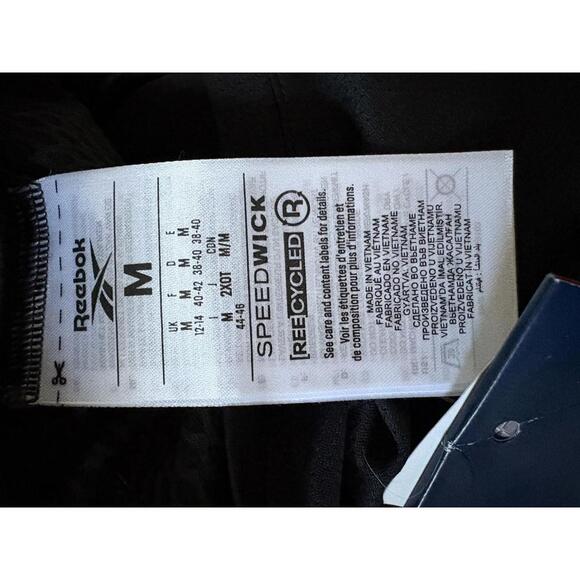 NWT Reebok Women's Performance Short Sleeve Shirt - Size M - Picture 8 of 10